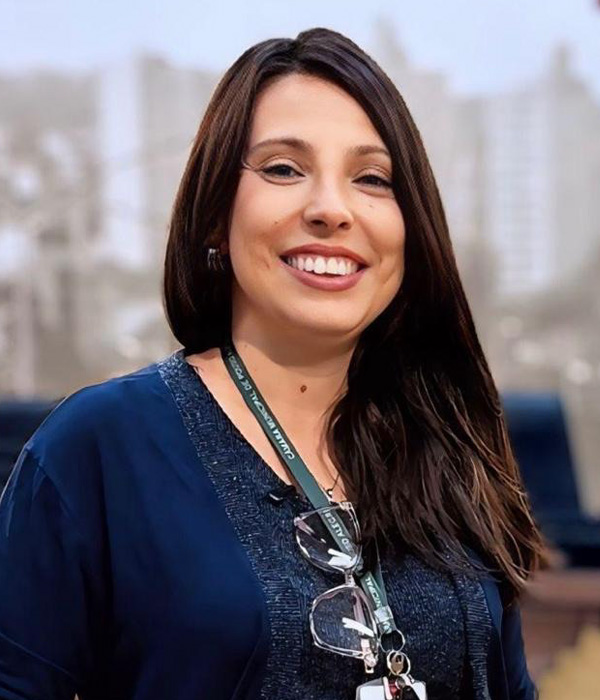 Karine Pagliarini Bravo