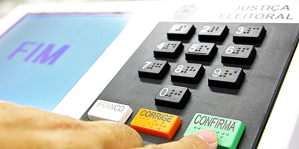 ALMG lança campanha Não Deixe que Decidam por Você