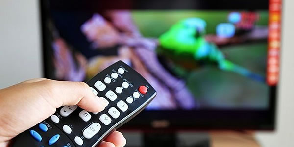 Brasil: PF combate comércio ilegal de sinal de TV por satélite