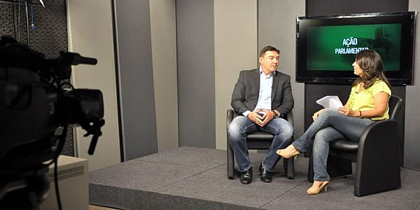 Presidente da AL/GO, deputado estadual José Vitti (PSDB) restabeleceu convênio com a ASTRAL dando mais um passo de transparência do Poder Legislativo goiano